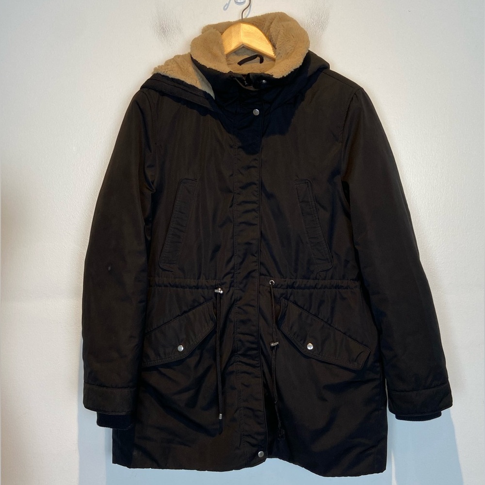 Zara Black Ski Snow Jacket with Beige Sherpa Lined Hood